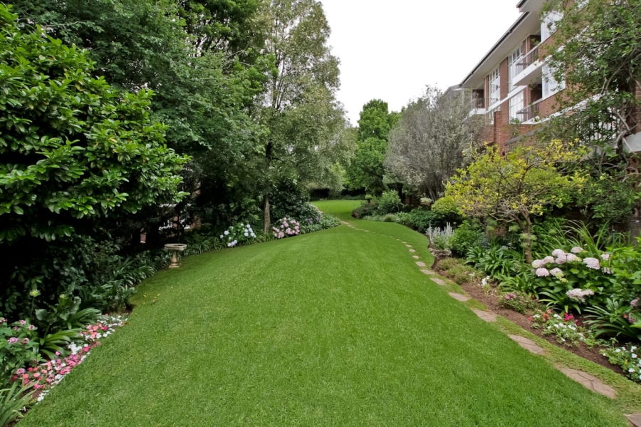 To Let 1 Bedroom Property for Rent in Hyde Park Gauteng