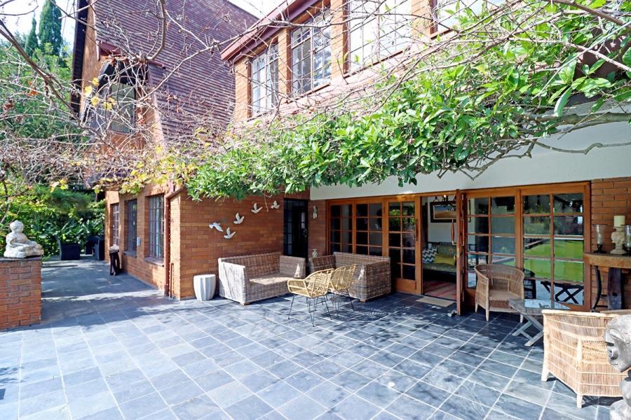 To Let 4 Bedroom Property for Rent in Morningside Gauteng