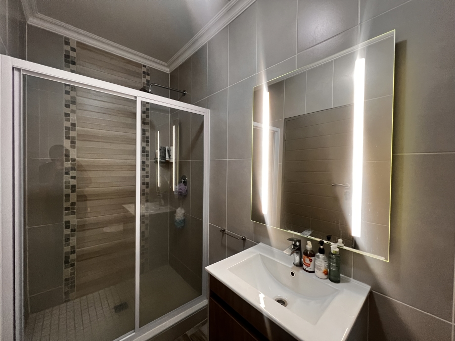 To Let 2 Bedroom Property for Rent in Carlswald Gauteng
