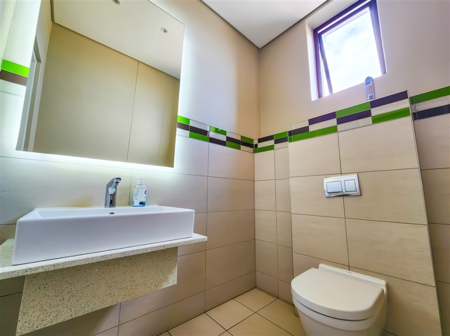 To Let Commercial Property for Rent in Fourways Gauteng