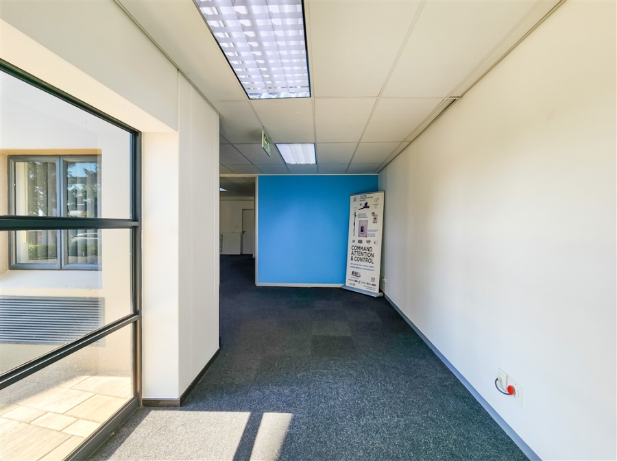 To Let Commercial Property for Rent in Strubensvallei Gauteng