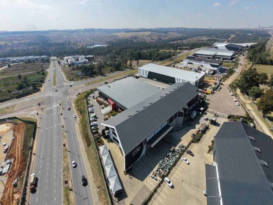To Let Commercial Property for Rent in Longlake Gauteng