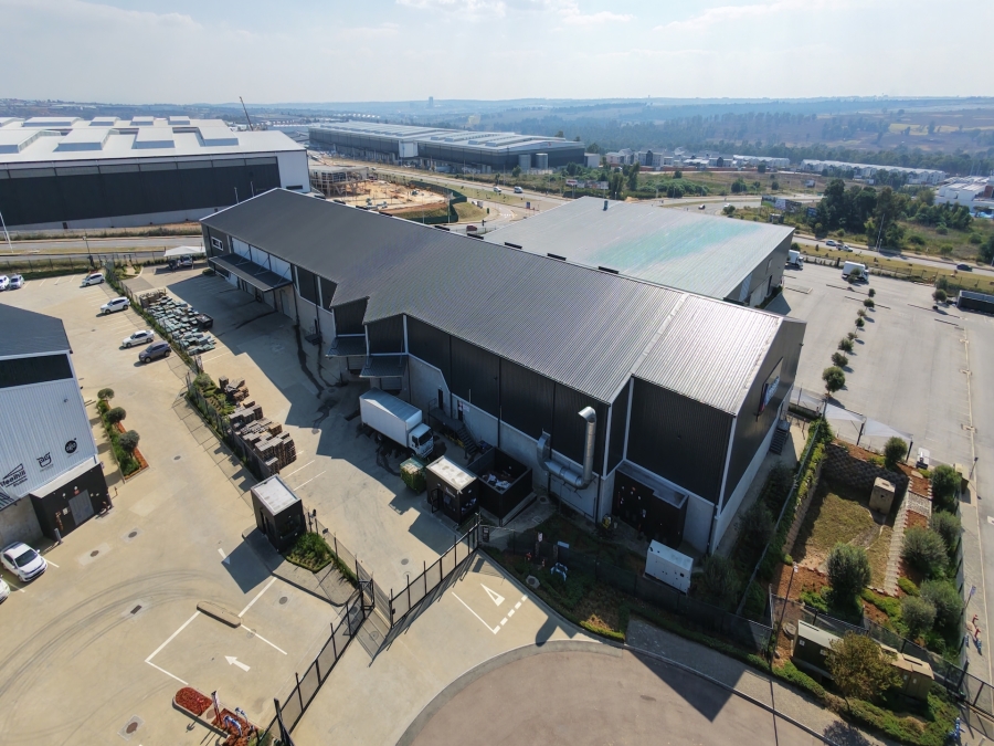 To Let Commercial Property for Rent in Longlake Gauteng