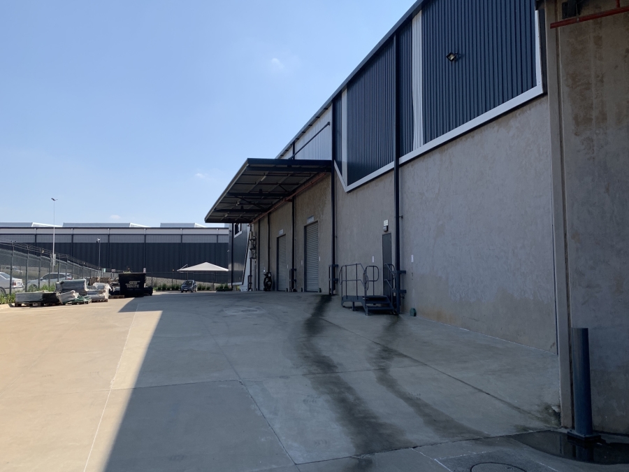 To Let Commercial Property for Rent in Longlake Gauteng