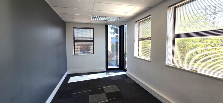 To Let Commercial Property for Rent in Paulshof Gauteng