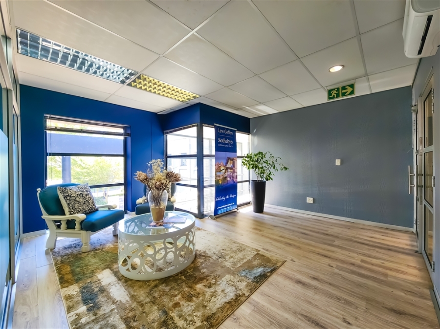 To Let Commercial Property for Rent in Strubensvallei Gauteng
