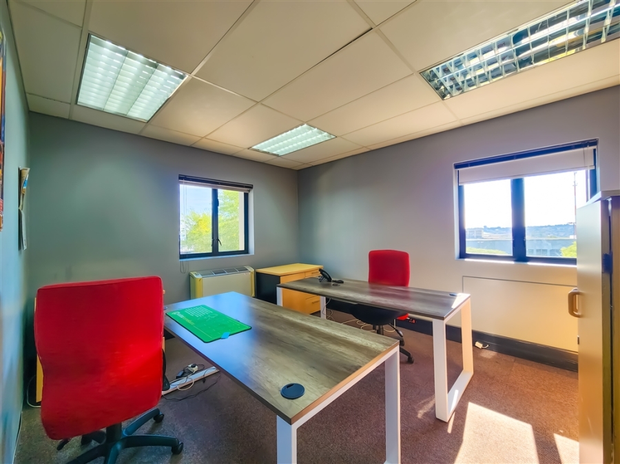 To Let Commercial Property for Rent in Strubensvallei Gauteng