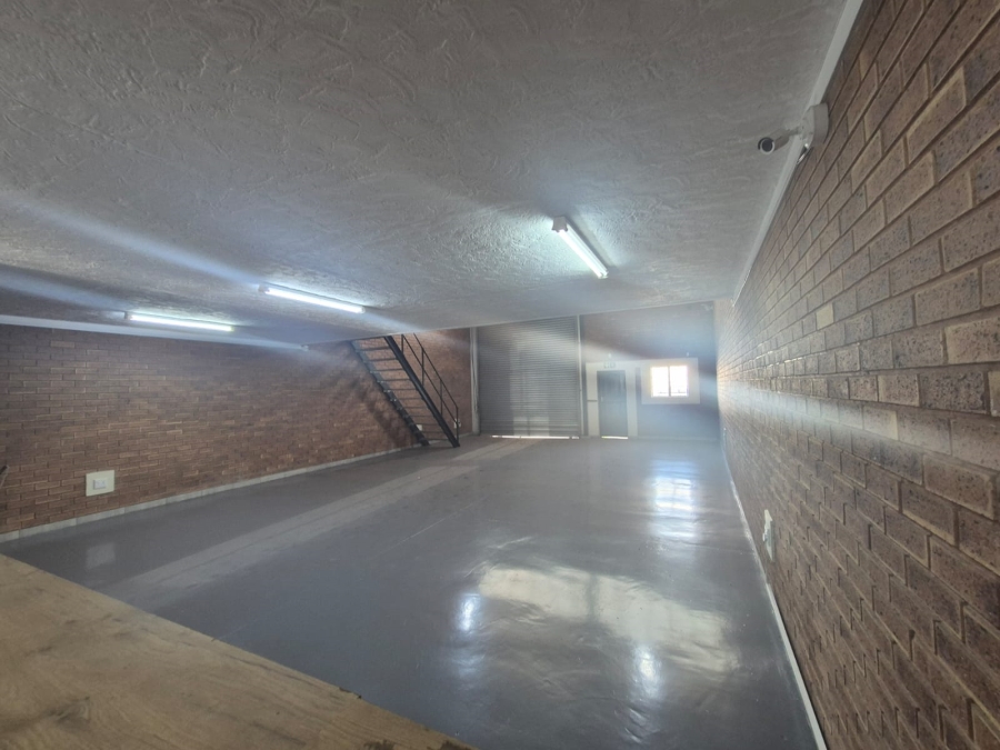 To Let Commercial Property for Rent in Hennopspark Gauteng