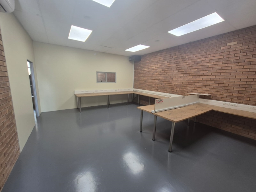 To Let Commercial Property for Rent in Hennopspark Gauteng