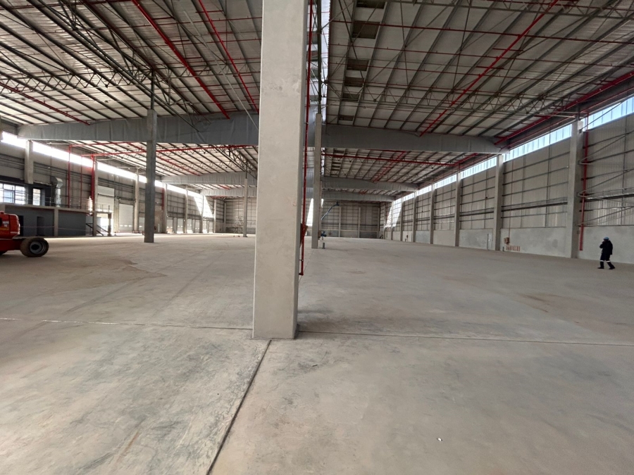 To Let Commercial Property for Rent in Louwlardia Gauteng