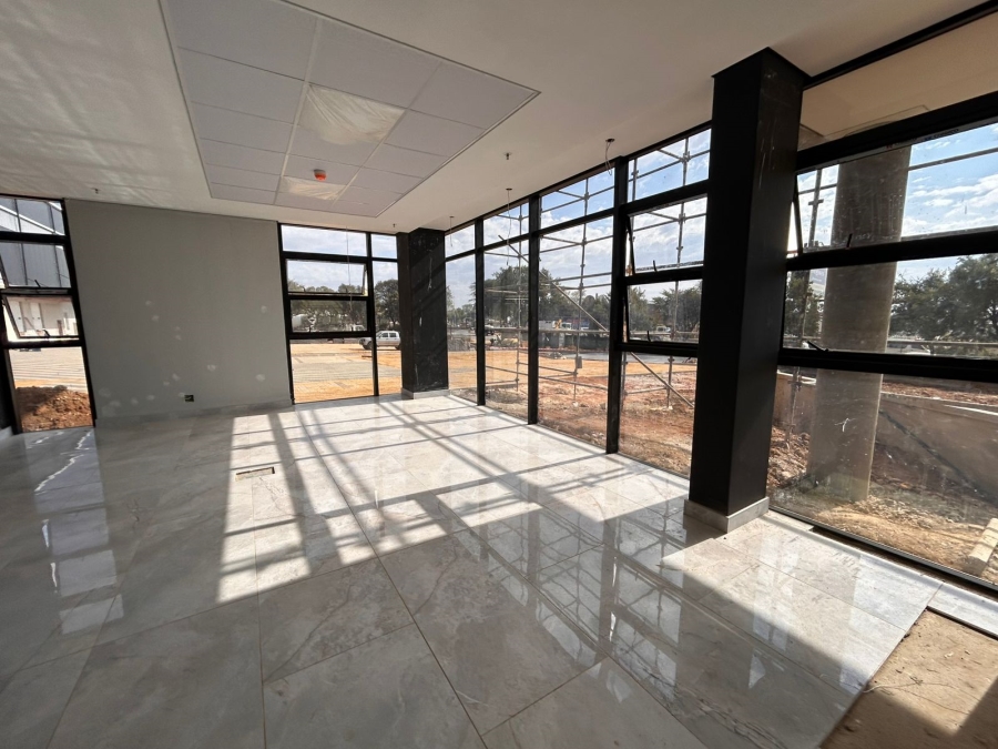 To Let Commercial Property for Rent in Louwlardia Gauteng