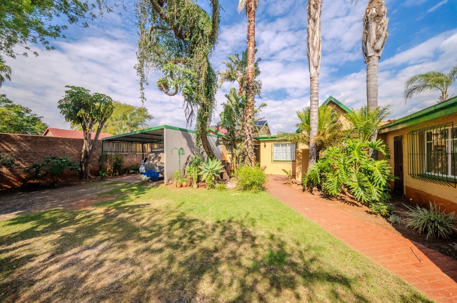 3 Bedroom Property for Sale in Doornpoort Gauteng