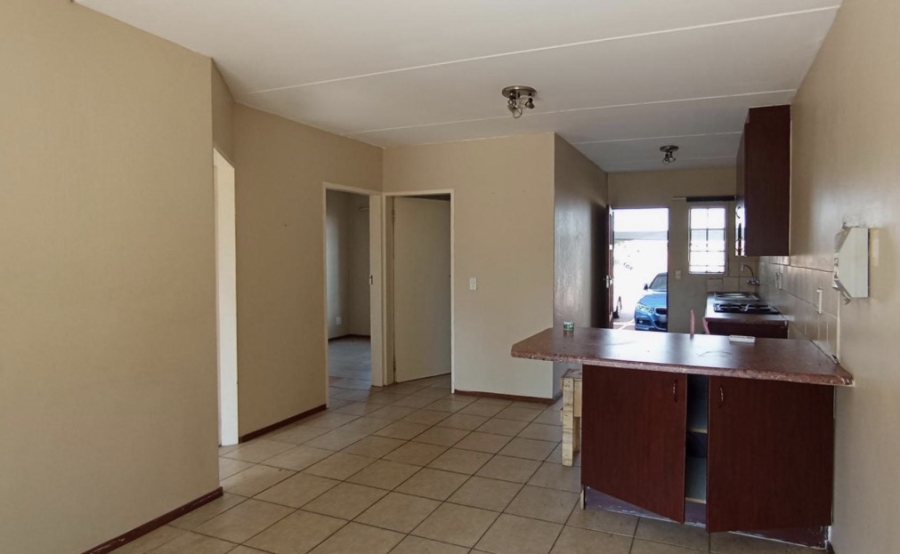 2 Bedroom Property for Sale in Theresa Park Gauteng