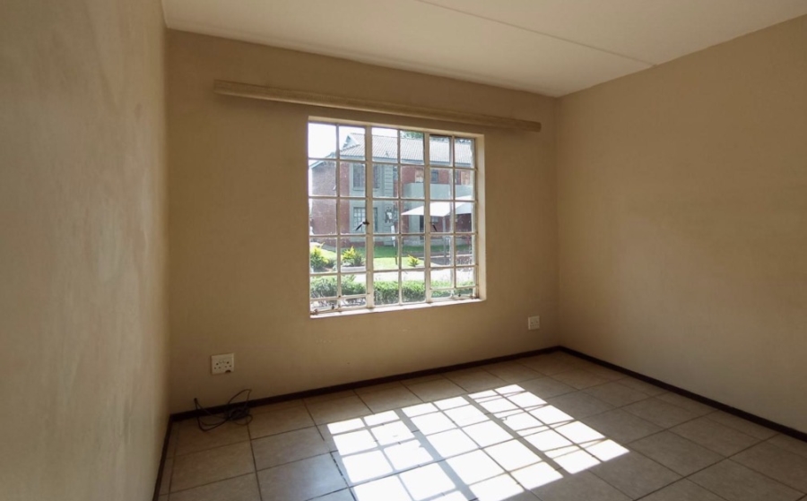 2 Bedroom Property for Sale in Theresa Park Gauteng