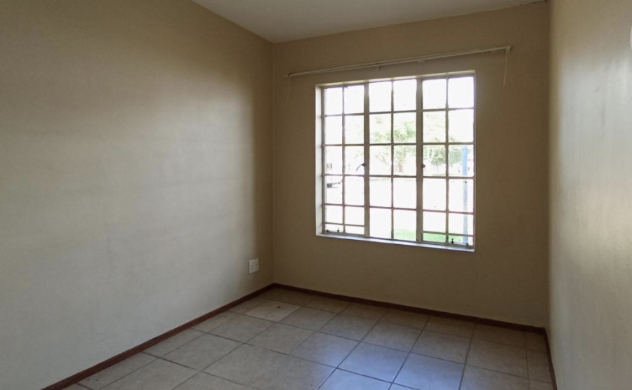 2 Bedroom Property for Sale in Theresa Park Gauteng
