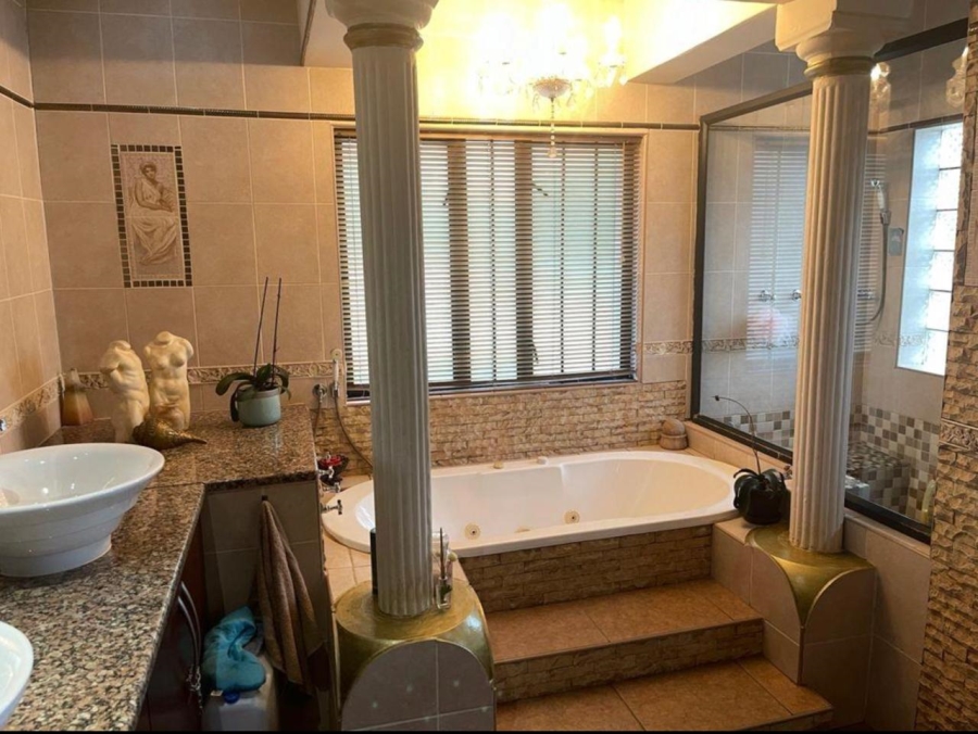 4 Bedroom Property for Sale in Raslouw Gauteng