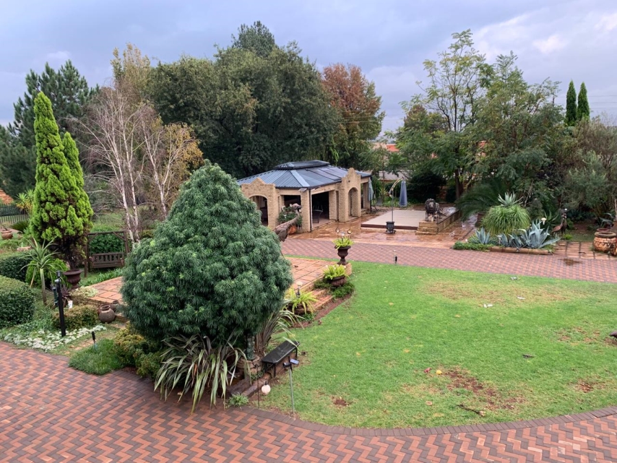 4 Bedroom Property for Sale in Raslouw Gauteng