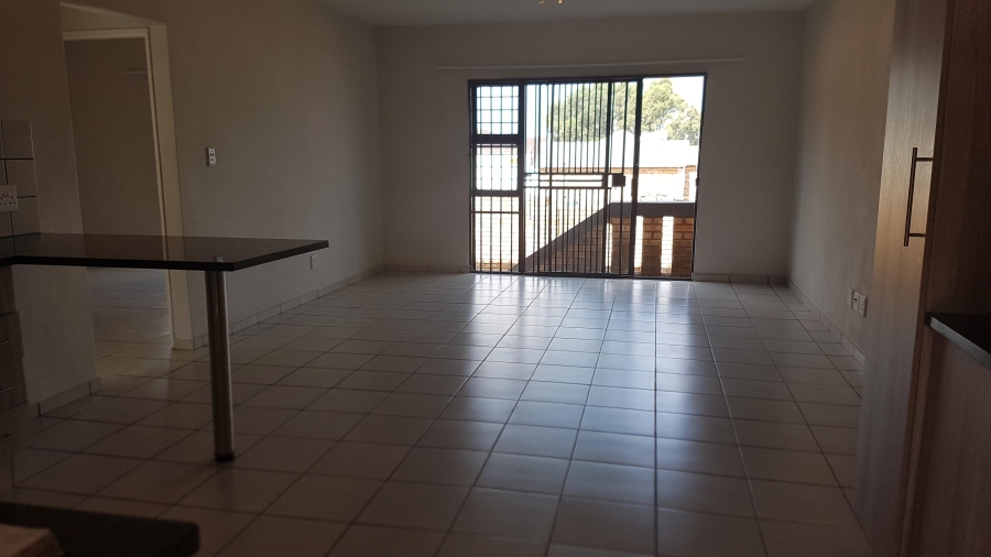 To Let 2 Bedroom Property for Rent in Union Gauteng