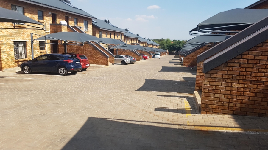 To Let 2 Bedroom Property for Rent in Union Gauteng