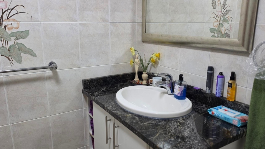 3 Bedroom Property for Sale in Vaal Marina Gauteng