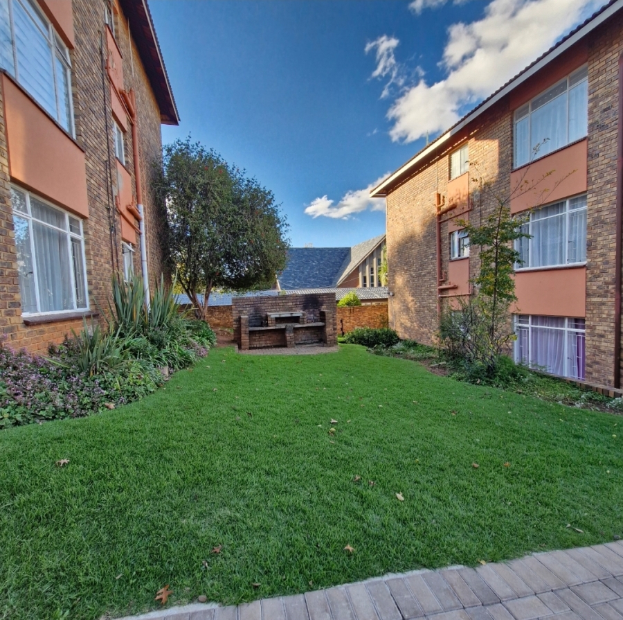 1 Bedroom Property for Sale in Bergbron Gauteng