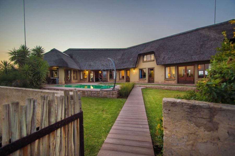 6 Bedroom Property for Sale in Sterkfontein Country Estates Gauteng