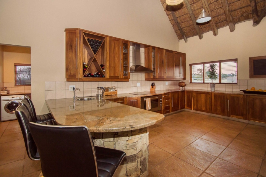 6 Bedroom Property for Sale in Sterkfontein Country Estates Gauteng