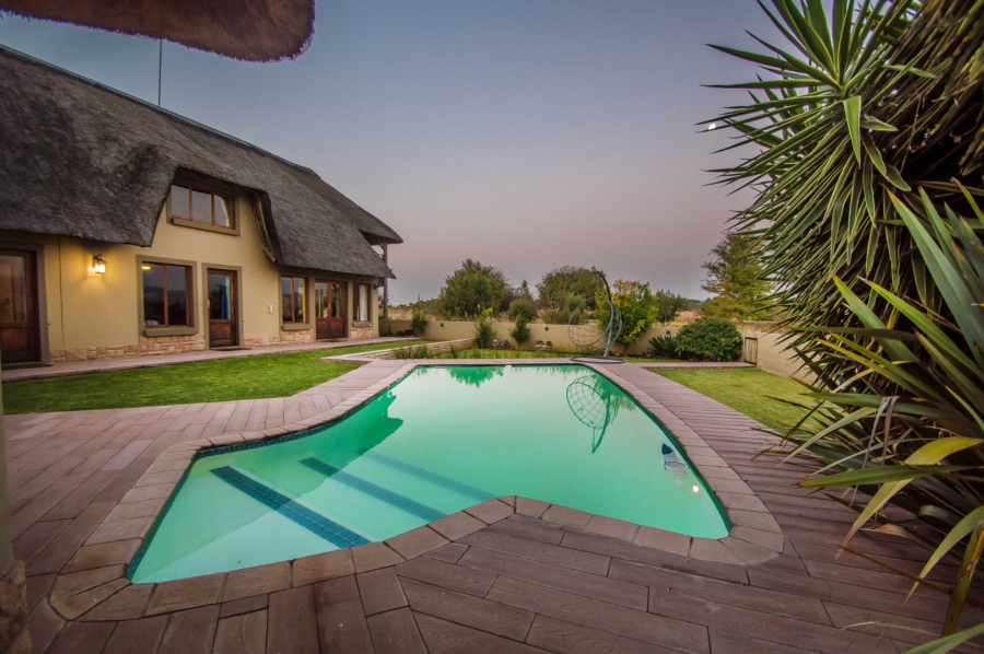 6 Bedroom Property for Sale in Sterkfontein Country Estates Gauteng