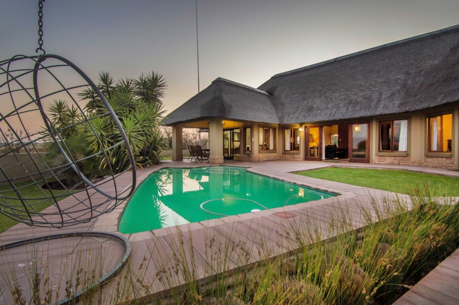6 Bedroom Property for Sale in Sterkfontein Country Estates Gauteng