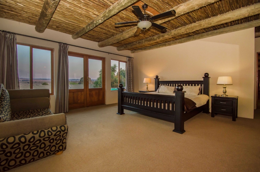 6 Bedroom Property for Sale in Sterkfontein Country Estates Gauteng