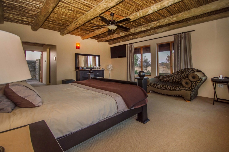 6 Bedroom Property for Sale in Sterkfontein Country Estates Gauteng