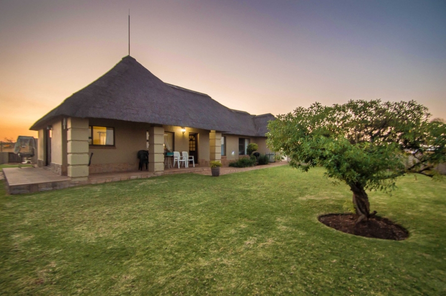 6 Bedroom Property for Sale in Sterkfontein Country Estates Gauteng