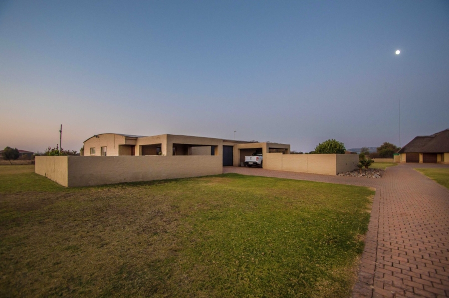 6 Bedroom Property for Sale in Sterkfontein Country Estates Gauteng