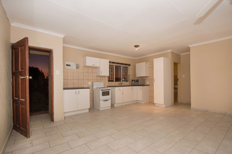 6 Bedroom Property for Sale in Sterkfontein Country Estates Gauteng