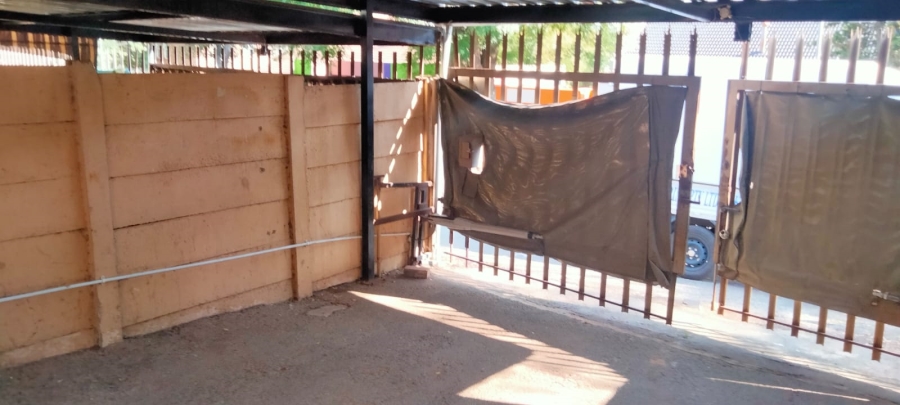 2 Bedroom Property for Sale in Windsor Gauteng