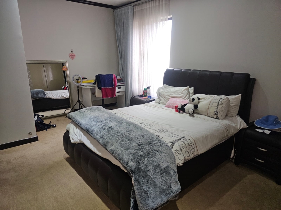 3 Bedroom Property for Sale in Cedar Creek Gauteng