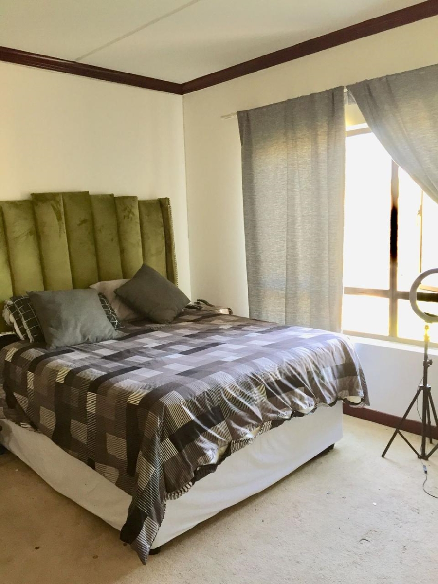 To Let 2 Bedroom Property for Rent in Carlswald North Estate Gauteng