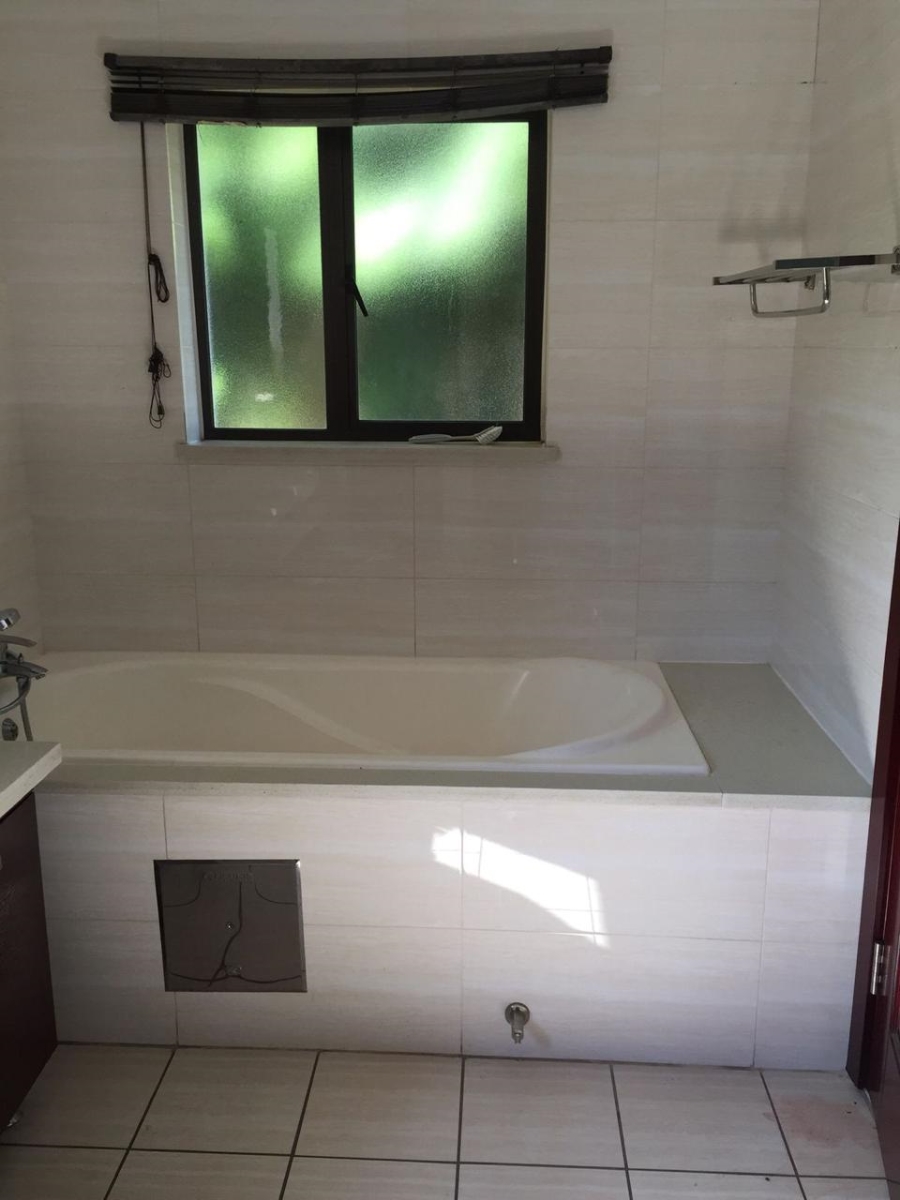 To Let 2 Bedroom Property for Rent in Carlswald North Estate Gauteng