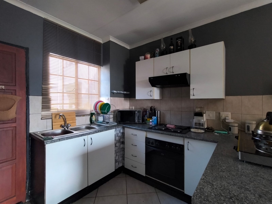2 Bedroom Property for Sale in Chancliff A H Gauteng