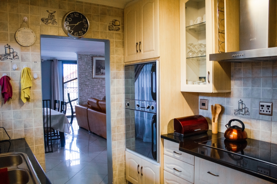 3 Bedroom Property for Sale in Geluksdal Gauteng
