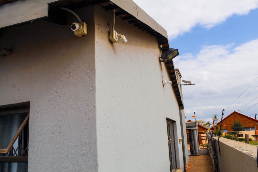3 Bedroom Property for Sale in Geluksdal Gauteng