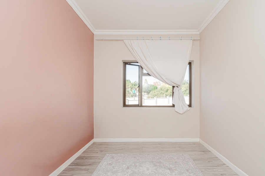 2 Bedroom Property for Sale in Broadacres Gauteng