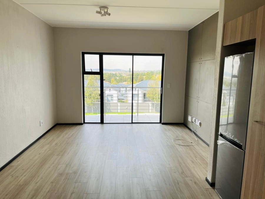To Let 2 Bedroom Property for Rent in Broadacres Gauteng