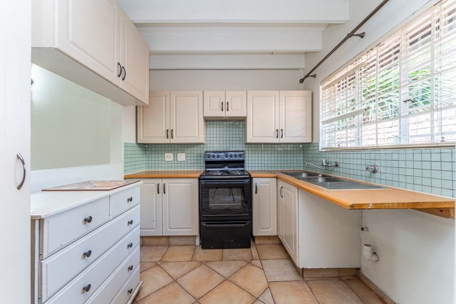 2 Bedroom Property for Sale in Faerie Glen Gauteng
