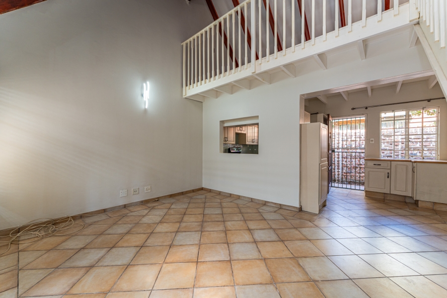 2 Bedroom Property for Sale in Faerie Glen Gauteng