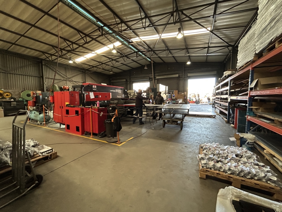 To Let Commercial Property for Rent in Spartan Gauteng