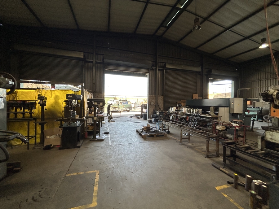 To Let Commercial Property for Rent in Spartan Gauteng
