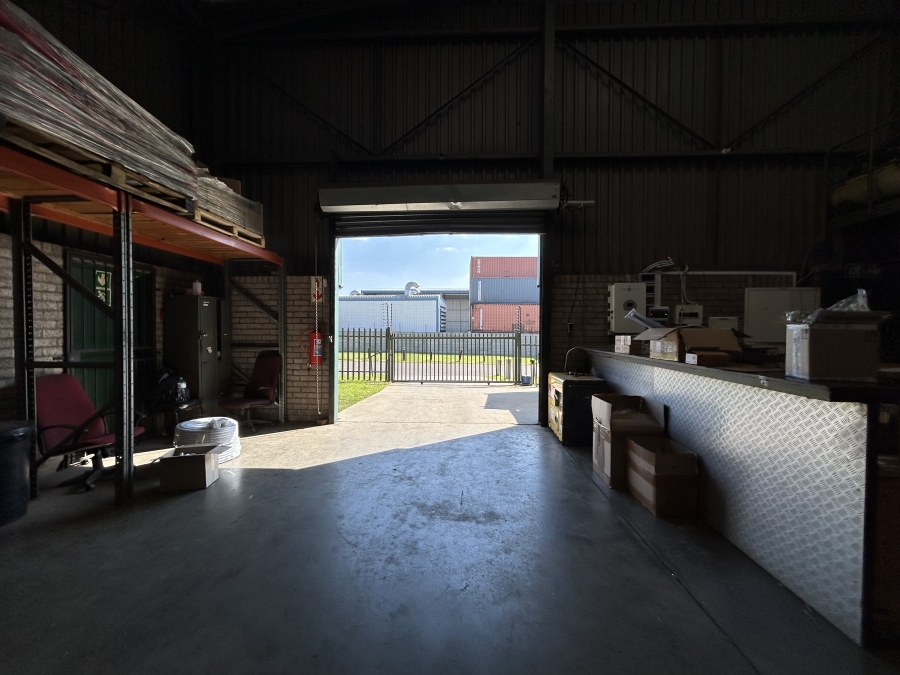 To Let Commercial Property for Rent in Spartan Gauteng