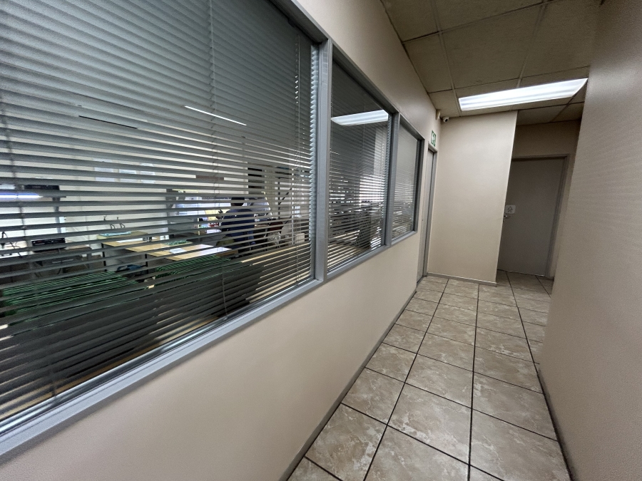 To Let Commercial Property for Rent in Spartan Gauteng