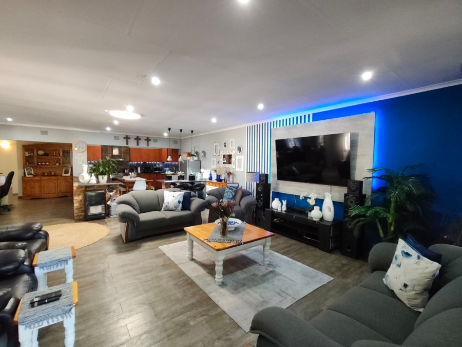 3 Bedroom Property for Sale in Mayberry Park Gauteng